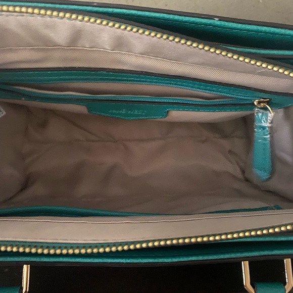 Nine West Green Handbag - Picture 3 of 5